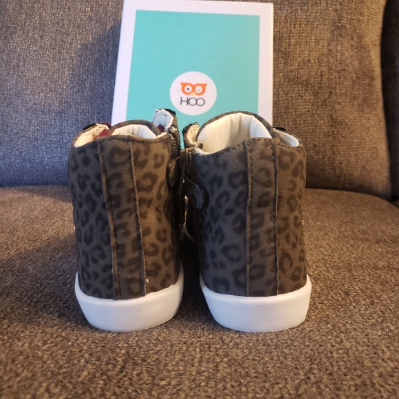 HOO Arias Lace High Top in Leopard Girls Size 13 - Picture 3 of 9